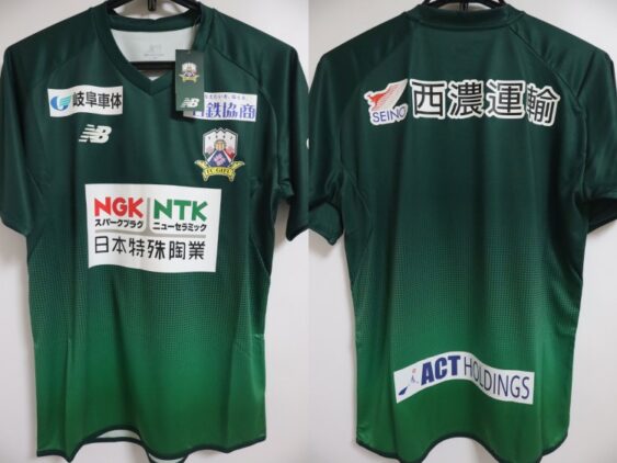 2019 FC Gifu Player Jersey Home