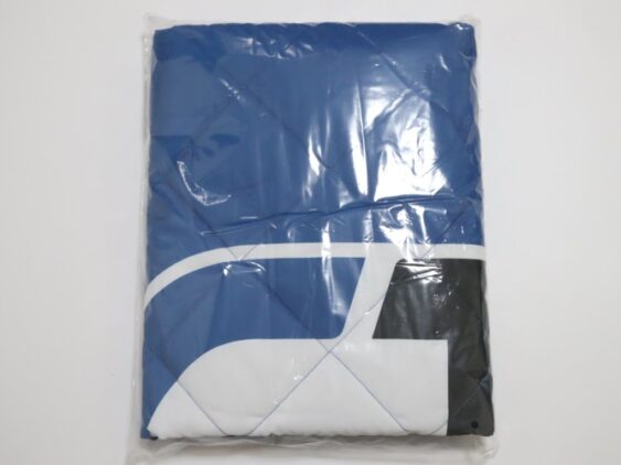 2023 Gamba Osaka Quilted Throw Blanket