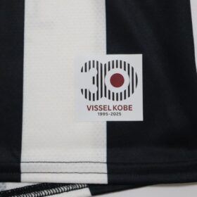 2025 Vissel Kobe 30th Anniversary Jersey Osako #10 - Image 8