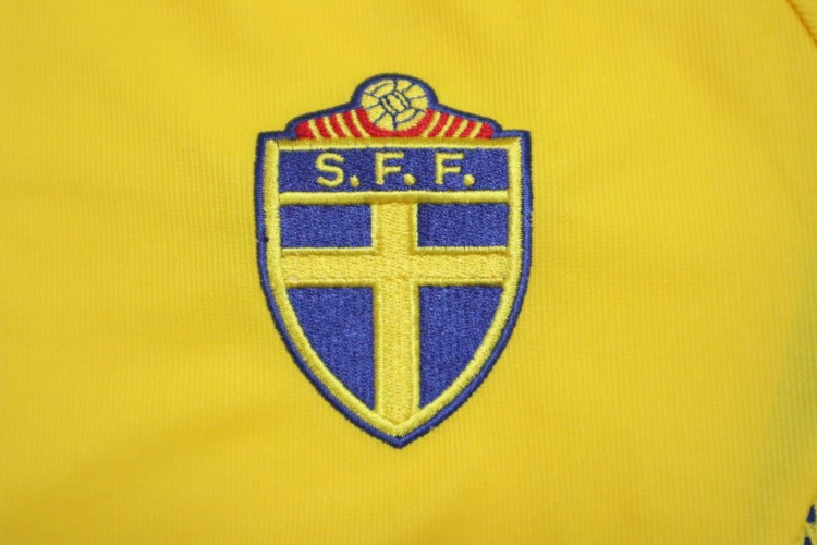 2002-2003 Sweden National Team Jersey Home - Image 5