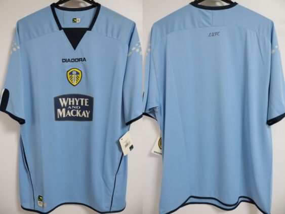 2004-2005 Leeds United Jersey Away